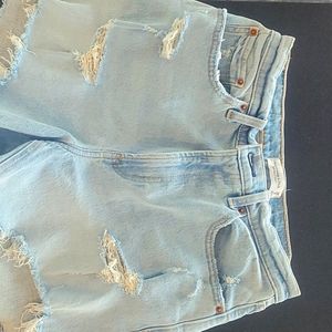Abercrombie high rise 4" short